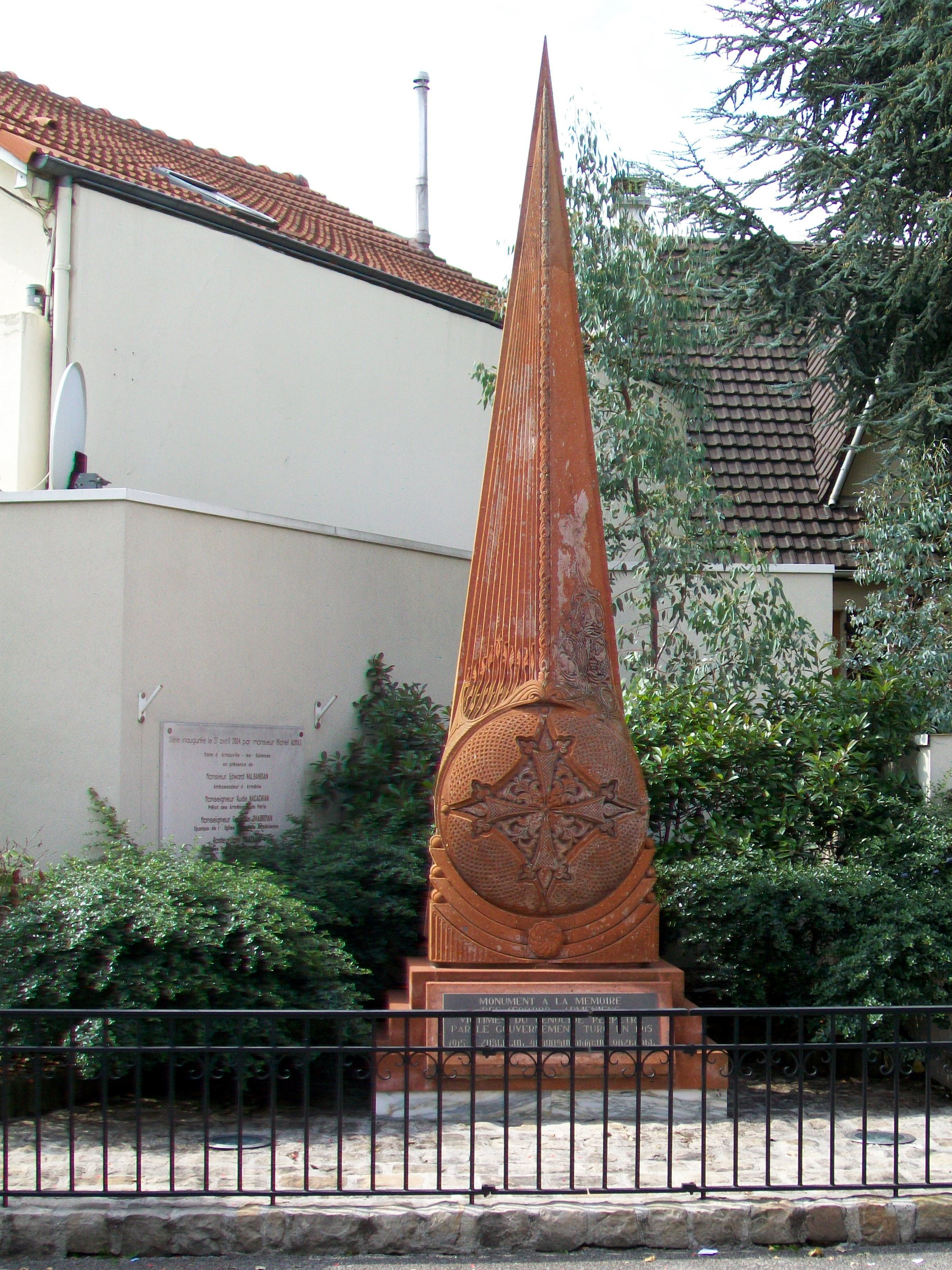 mémorial du génocide arménien d'Arnouville